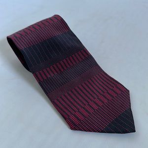 Silk Echo Tie Red blue White s15